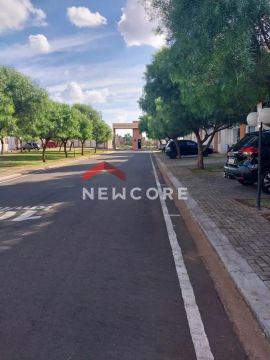 Sobrado em Rua José Galdino dos Reis - Uvaranas - Ponta Grossa/PR