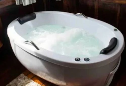 Banheira de Hidromassagem / ofurô