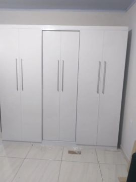 Guarda roupas Casal novo roupeiro entrega imediata 