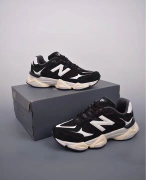 Tênis New Balance 9060 - Preto e Branco