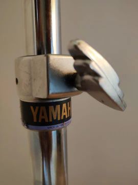 Estante de Prato Reta Yamaha 