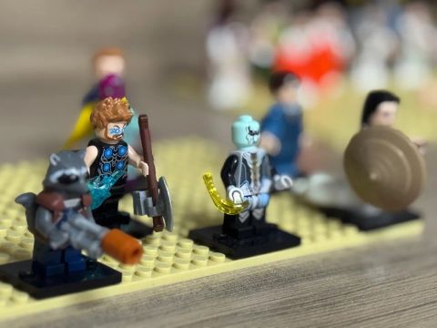 Bonecos Lego Marvel - Thor, Rocket Raccoon e outros! 