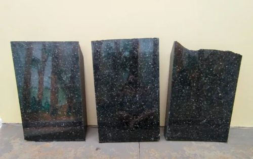3 peças de granito preto