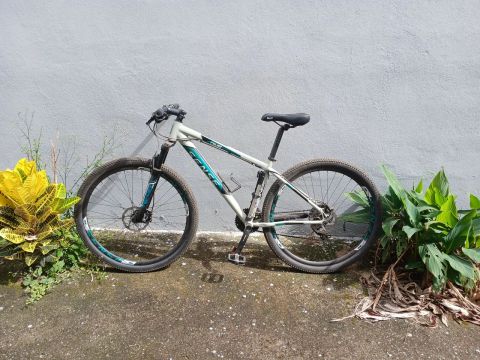 Bicicleta de Mountain Bike