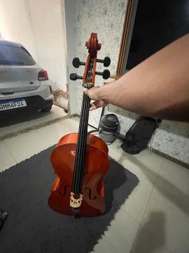 Violoncelo em ótimo estado