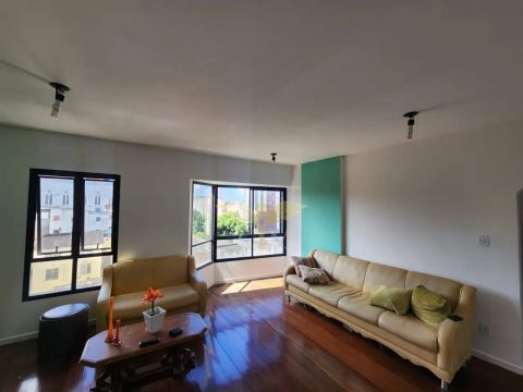 Apartamento Com 2 Quartos Em 100M² Com 1 Vaga De Garagem No Canela - Excelente. A7EKHF