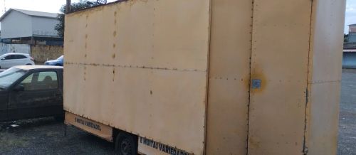 Vende-se esse trailer 