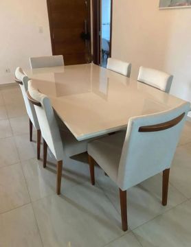 Mesa Laqueada