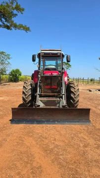 Massey Ferguson 4292 