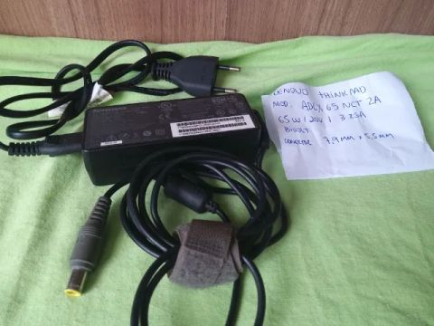 Carregador Fonte Lenovo Notebook Thinkpad nº ADLX65NCT2A 65W 20V 3,25A Plug 7,9x5,5mm