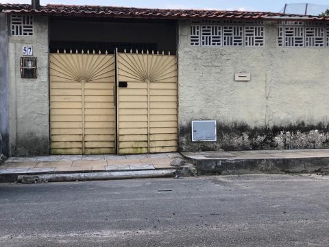 Casa/Alugo-Conj. JoãoSampaioII-BeneditoBentes