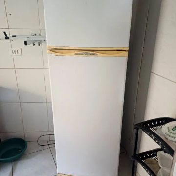 Freezer,  geladeira 