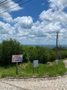 VENDO LOTE EM CONDOMINIO FECHADO 