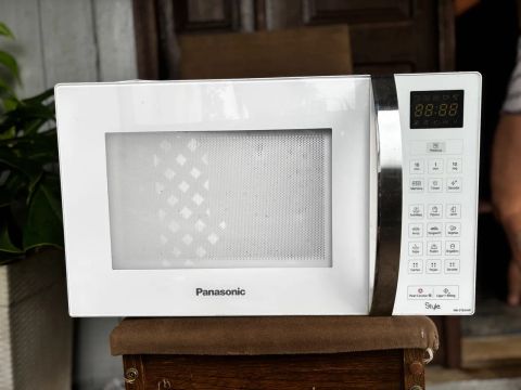 Vende-se Micro-Ondas Panasonic