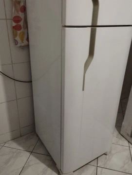 Geladeira Eletrolux Frost Free 