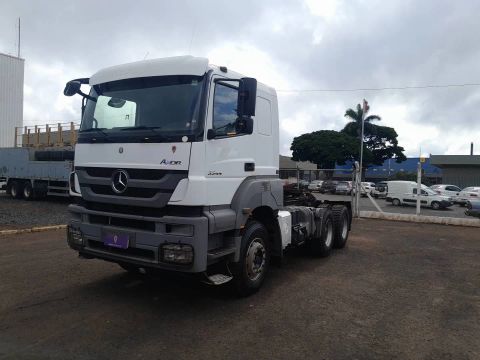Mercedes-Benz Axor 3344/48 6X4 E5 2019/2020 VAMOS SEMINOVOS Uberlândia