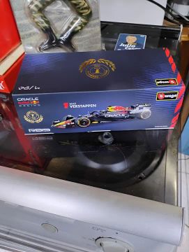 Redbull RB 19 1.24