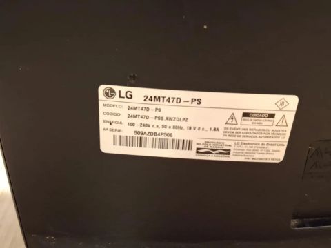 TV LG 24MT47D-PS 24 polegadas