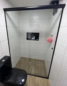Vidraçaria Box Banheiro Pronta entrega e Sob Medida 