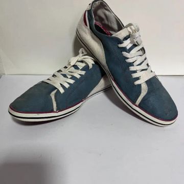 Sapatenis  tamanho 43 da   Zara
