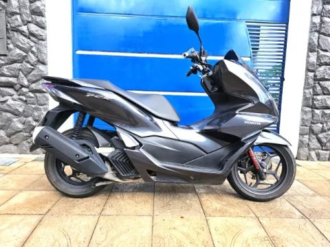 Vendo minha linda Honda PCX160 2023 pouco rodada.