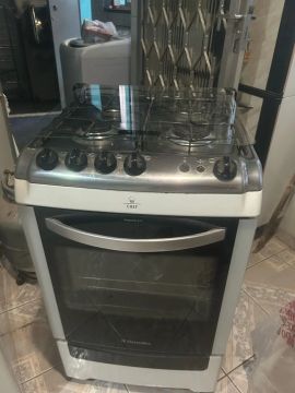 Vendo Fogão 4 bocas 