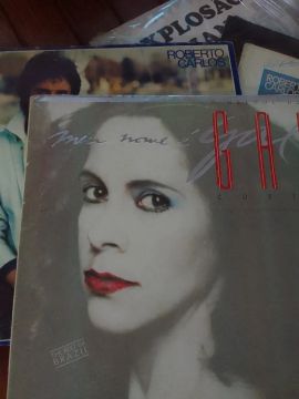 40 discos de vinil diversos