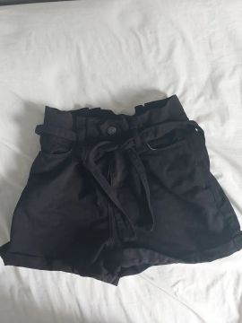 Short jeans preto de amarração 