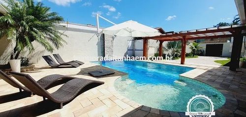 Alto padrão, Piscina Climatizada, 6 suítes, Varanda Gourmet, Praia dos Sonhos