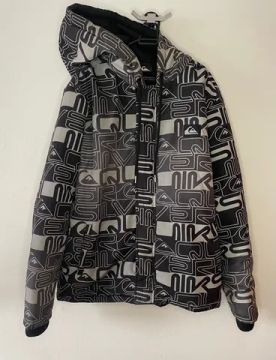 Jaqueta e Bermuda Quiksilver