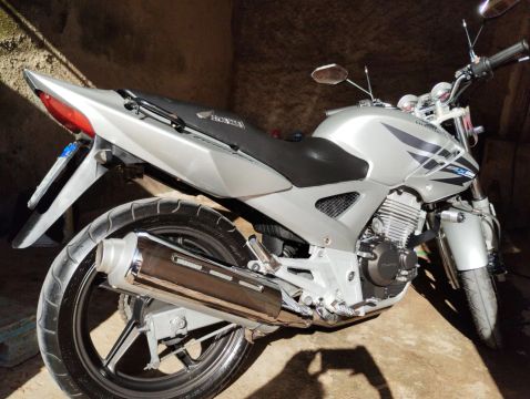 Cbx 250 Twister 2006 modelo 07 impecável