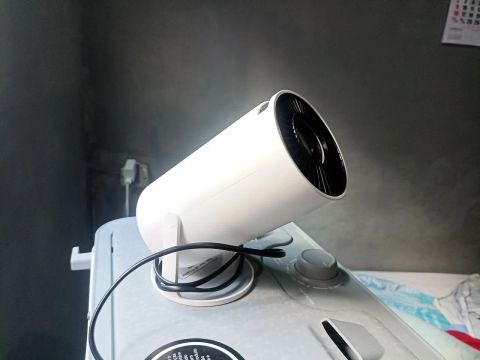 projeto HY300 portátil e branco 