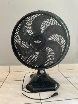 Ventilador Britânia 150W Turbo 2 meses de uso