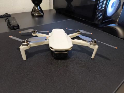 Drone DJI Mini 2 - Combo Fly More (Muito novo - baterias com 2 ciclos)