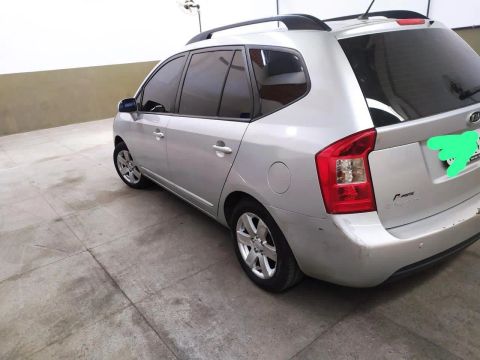 KIA CARENS BLINDADO 7 LUGARES 2009