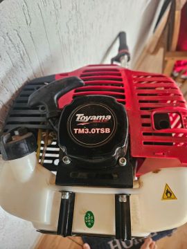 Motor Toyama TM3.0TSB para barco