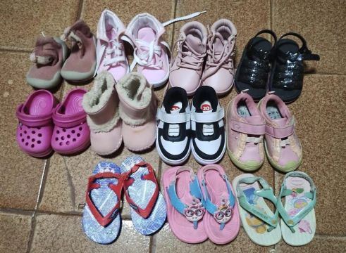 Lote de + de 10 pares de calçados para bebê - Tamanhos 19 ao 21