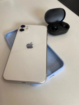 Iphone 11 128gb + Fone bluetooth