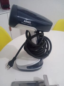 Passador de Roupa a Vapor Arno Steam Power