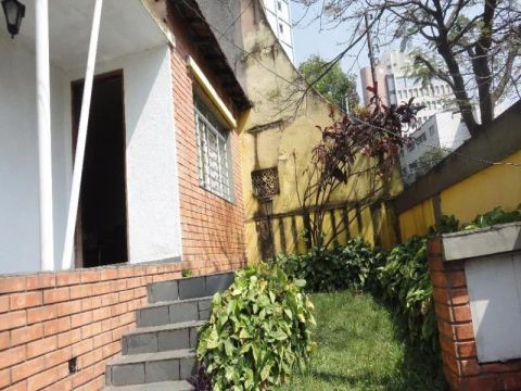 Ótimo terreno , 360,00m² ao lado do Metro Vila Madalena!