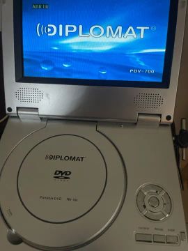 DVD Player Portátil Diplomat POV-700 leia descrição 