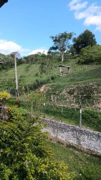 Lotes a partir de 200m2,com água luz e internet 