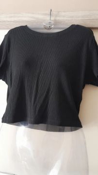Blusa Cropped Preta