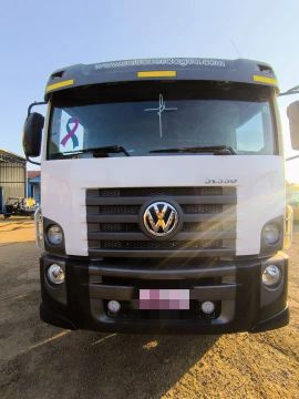 VW 31330 6X4  PIPA 
