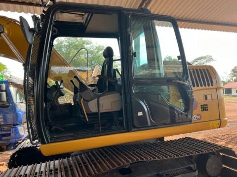Vende-se Escavadeira Hidráulica Caterpillar 313 D2 GC