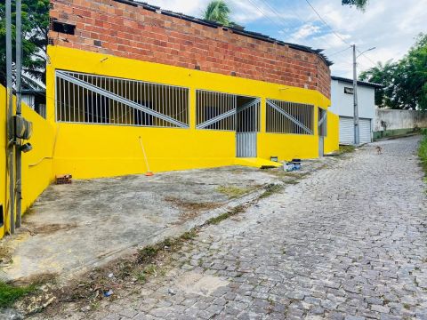 2 casas térrea, cada unidade 2/4 