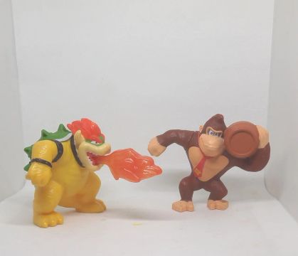 Conjunto 2 bonecos Super Mario Bros McDonald's 2022