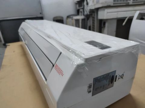 Evaporadora Carrier Hidronico12.000 BTUs 