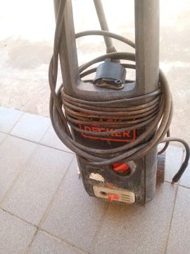Vendo essa bomba de lavar .