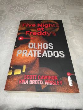 Livros Five Nights at Freddy's - Leia Desc